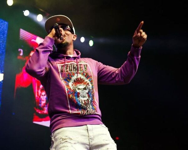 King George Singer Age: Full Biography, Net Worth, Family, Height & Career